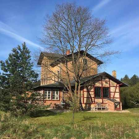 Romantisches Studio Am Waldesrand Mit Gartensauna Schwarz エクステリア 写真