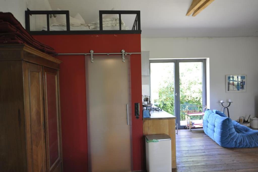 Romantisches Studio Am Waldesrand Mit Gartensauna Schwarz エクステリア 写真